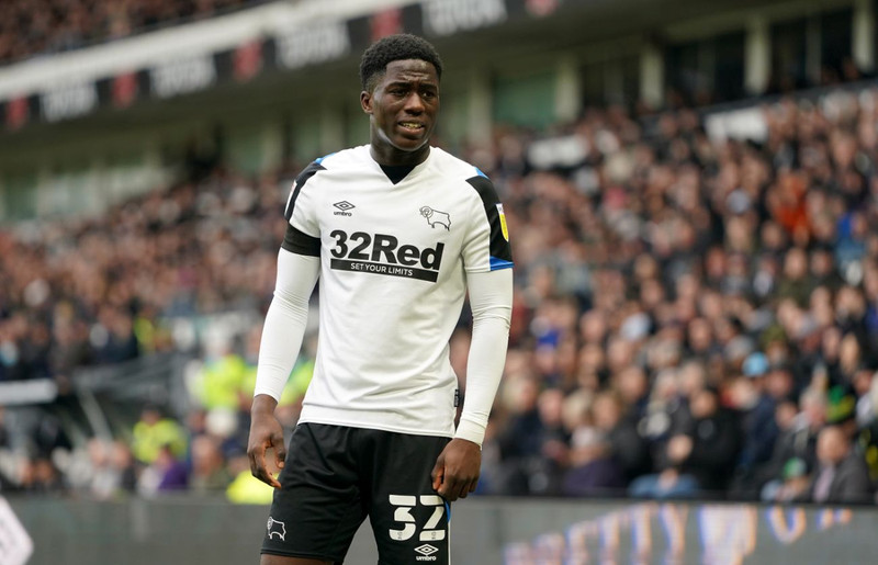 Man Utd fylgist með Ebiowei hjá Derby