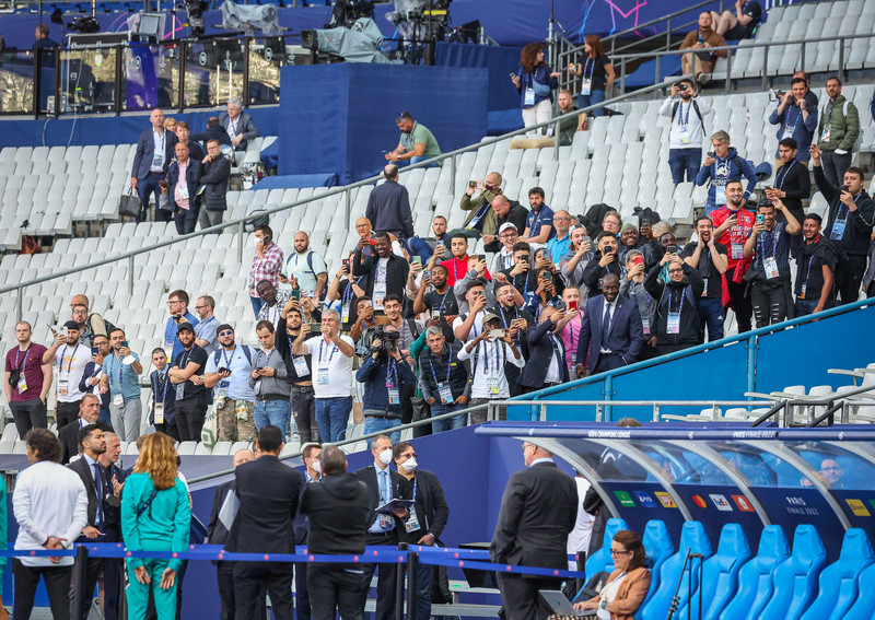 Myndaveisla frá æfingu Real Madrid á Stade de France