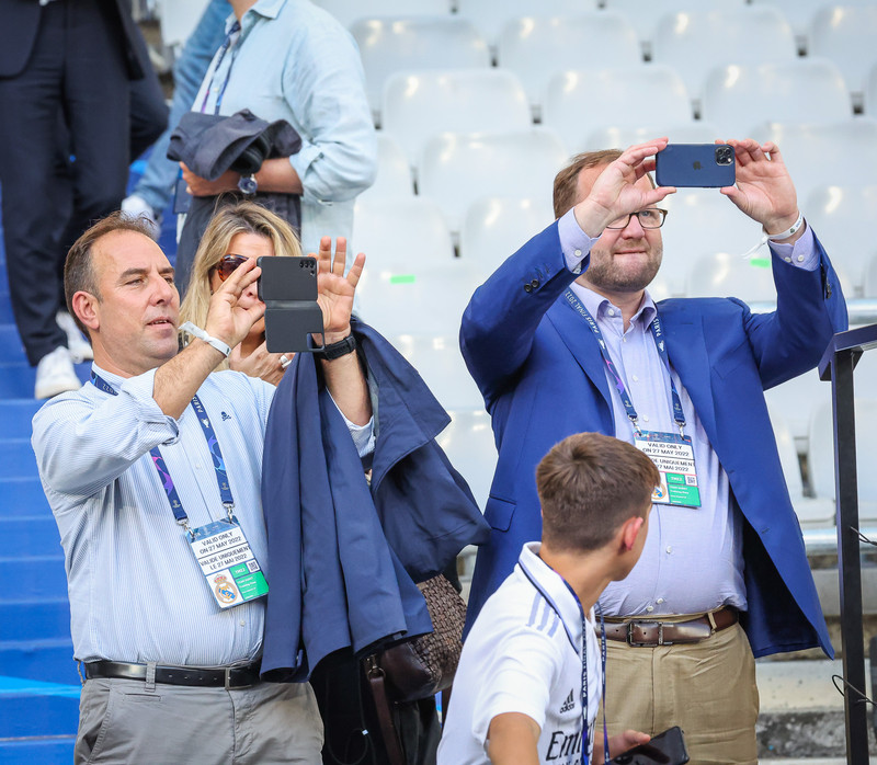Myndaveisla frá æfingu Real Madrid á Stade de France