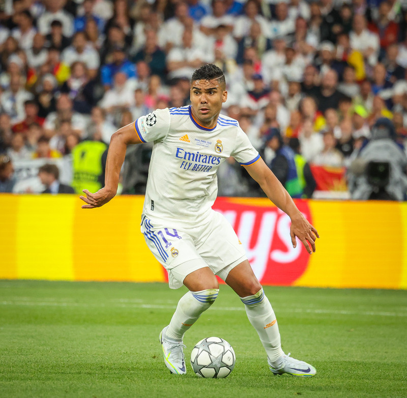 Casemiro er að ganga í raðir Manchester United.