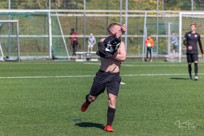 4. deild: Árbær tryggði sér sæti í úrslitakeppninni