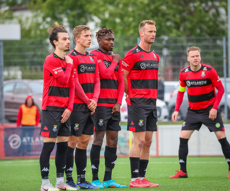 Mjólkurbikarinn: Lennon með þrennu í fyrri hálfleik