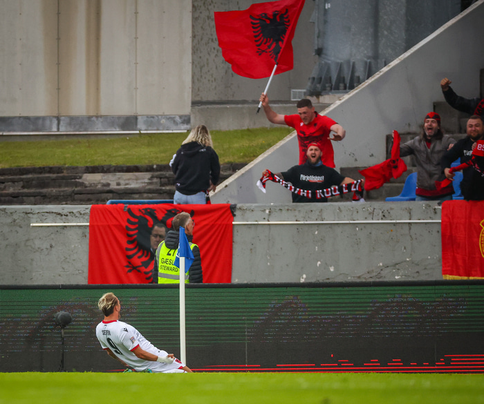 Albanir voru nú frekar óheppnir með riðil á þessu móti.