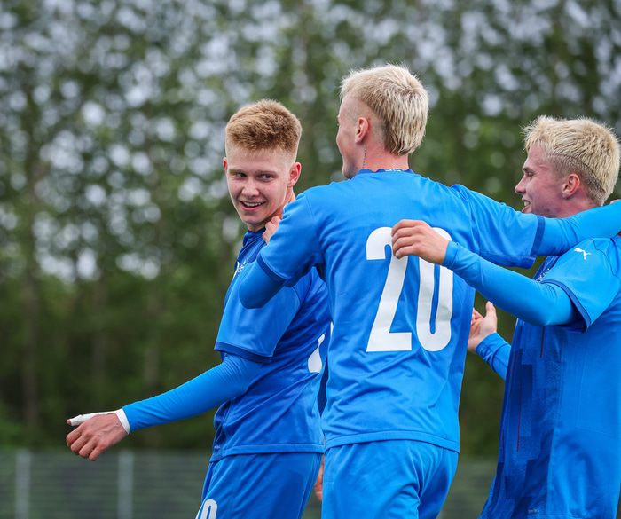 Kristian Nökkvi Hlynsson kemur úr leikbanni.