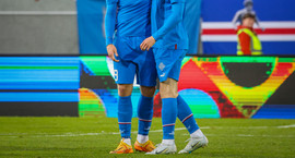 Sveinn Aron lentur í Napólí