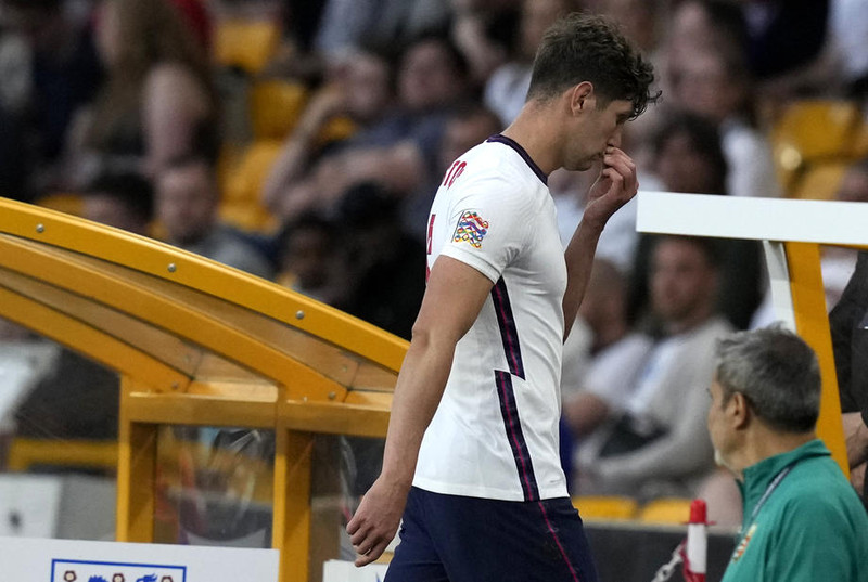 Stones er 28 ára gamall og á 58 leiki að baki fyrir England.
