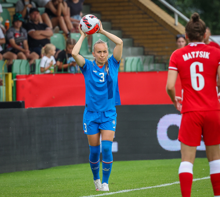 Elísa Viðarsdóttir spilar með Val