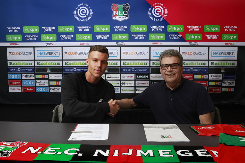 Andri Fannar byrjaði í ævintýralegum slag gegn Feyenoord