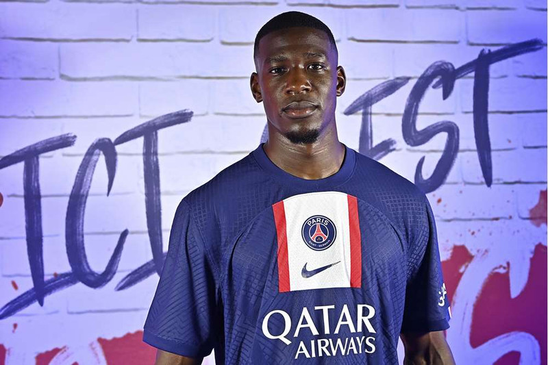 Leverkusen fær Mukiele frá PSG (Staðfest)
