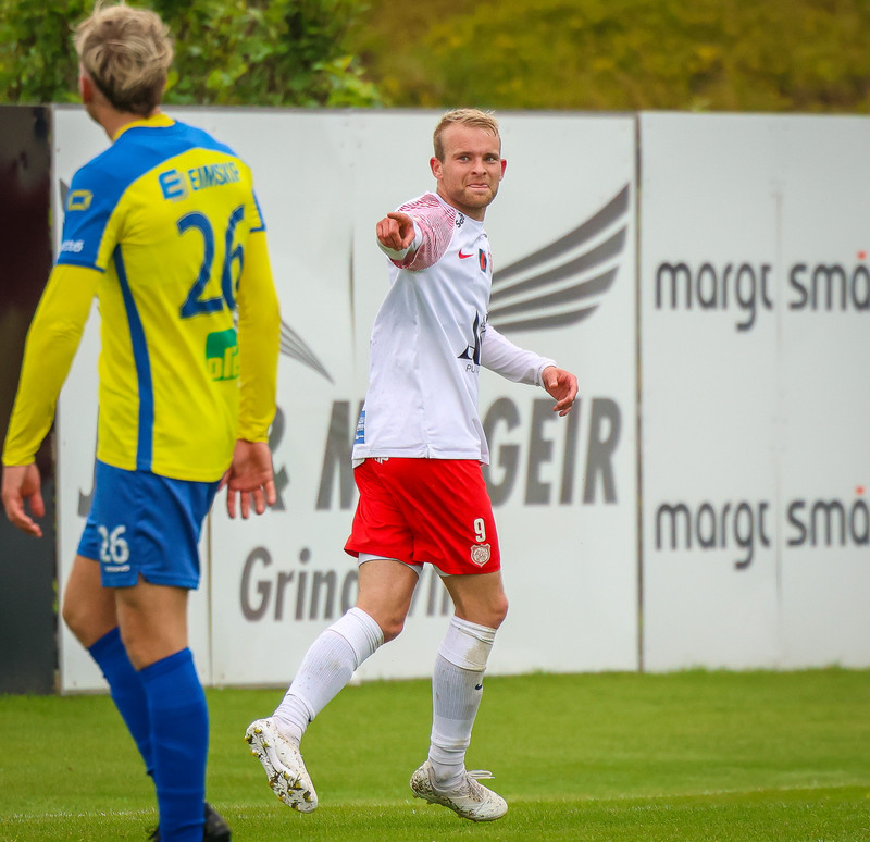 Alexander Már Þorláksson skoraði tvö mörk í Grindavík.