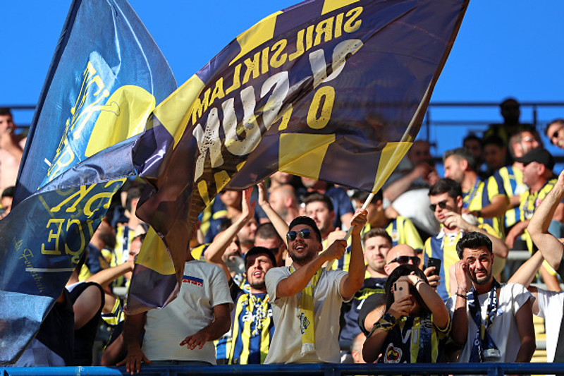 Stuðningsmenn Fenerbahce.