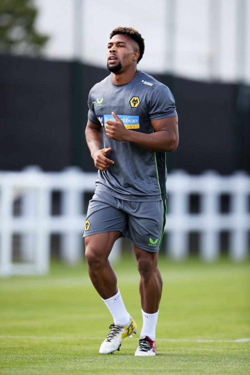 Adama Traore er mættur aftur til Wolves eftir lánsdvöl hjá Barcelona.