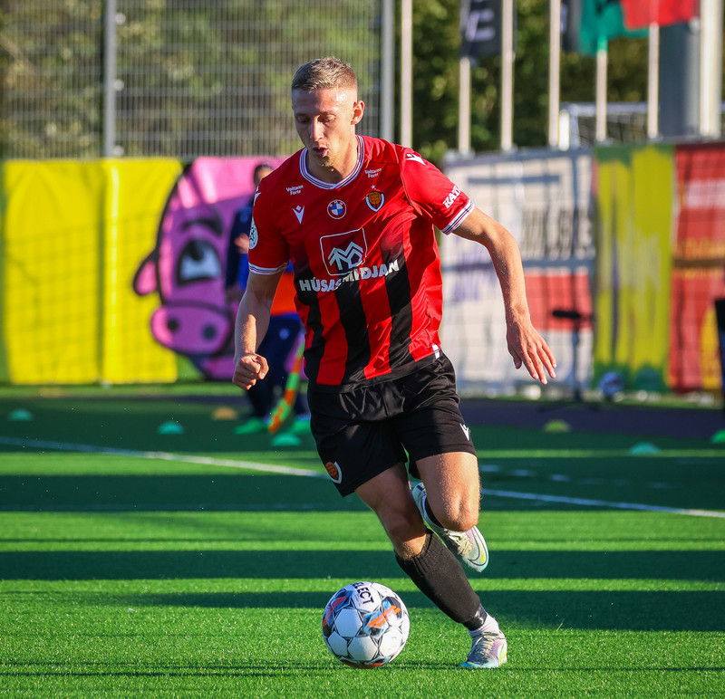 Helgi Guðjónsson