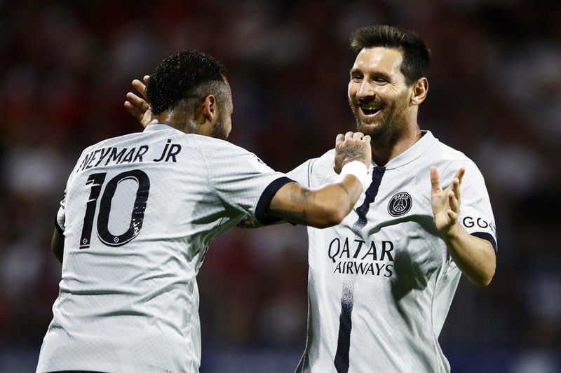 Neymar og Messi byrja báðir í Portúgal