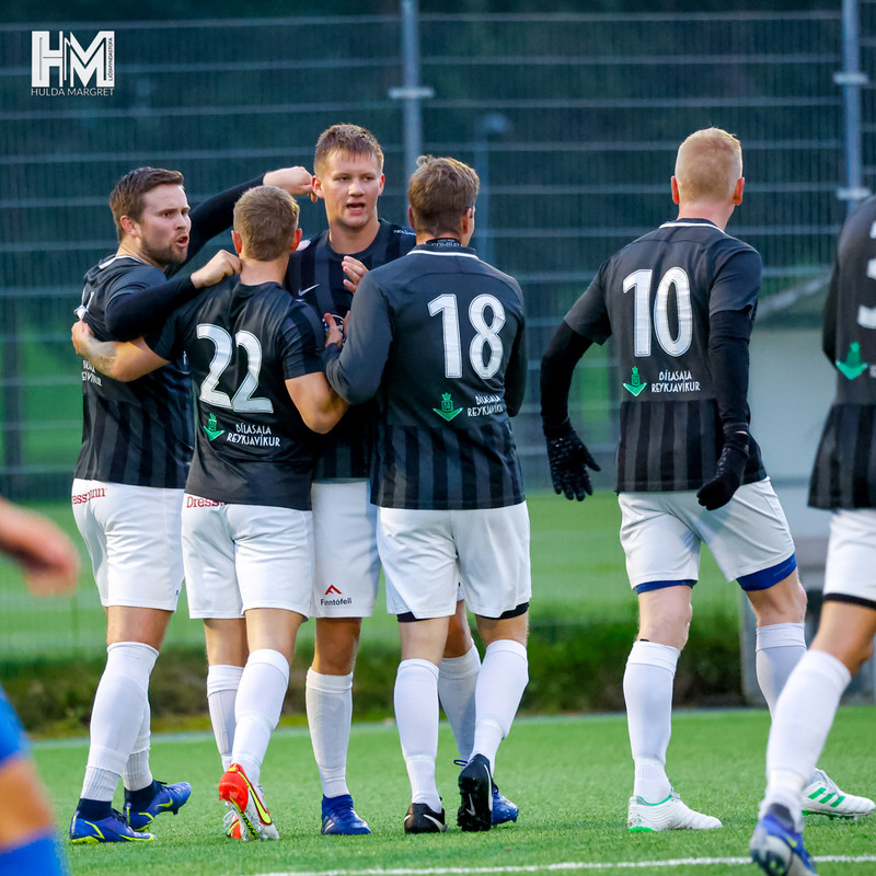 4. deild: Árbær tryggði sér sæti í úrslitakeppninni