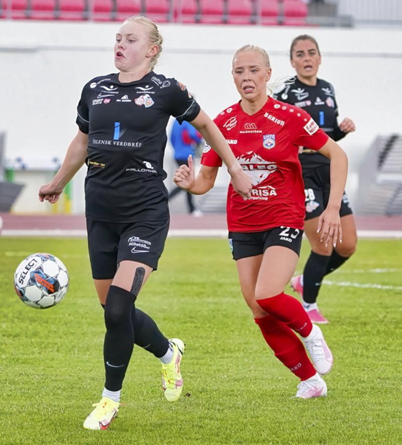 Myndaveisla: Afturelding sótti þrjú stig norður