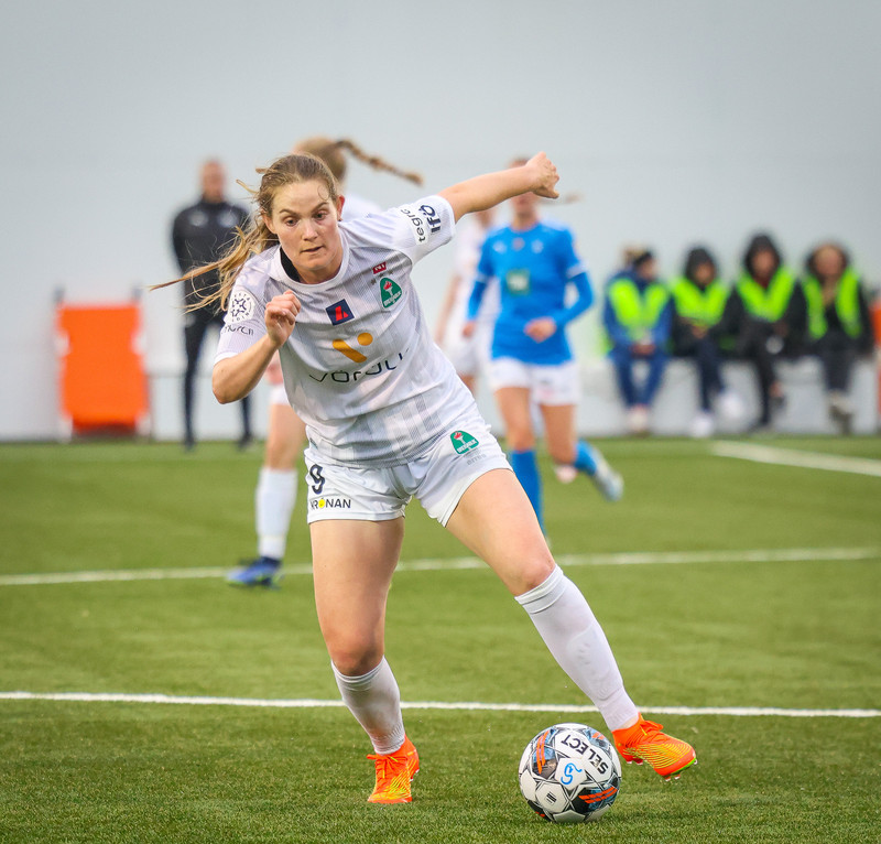 Taylor fer frá Blikum til Twente (Staðfest)