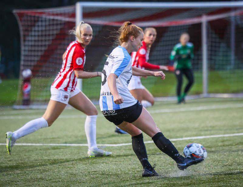 Myndaveisla: Þróttur skoraði þrjú gegn Selfossi