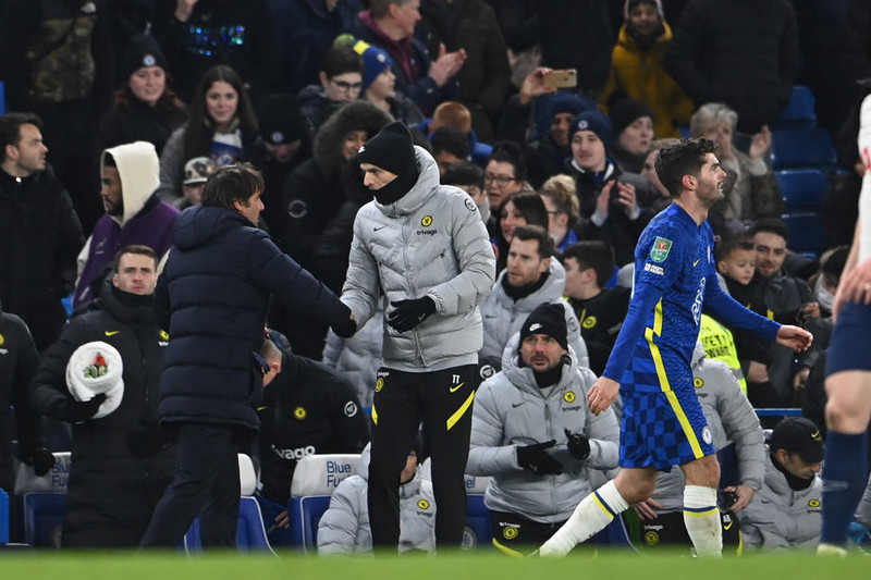 England í dag - Chelsea og Tottenham eigast við