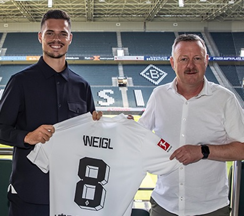 Weigl er orðaður við Leeds.