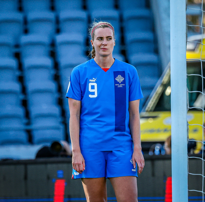 Berglind Björg hefur ekki komið við sögu hjá PSG síðan í september, og aðeins í tveimur leikjum frá komu sinni frá Brann síðasta sumar.