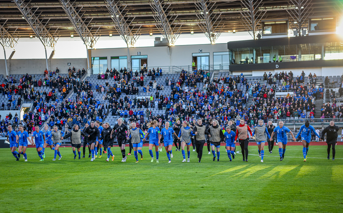 Ísland er í góðum möguleika á að komast á HM í fyrsta sinn.
