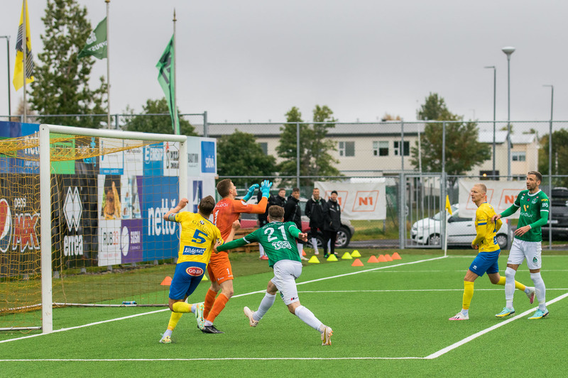 Ívar tók ekki í mál að fara af velli - „Pungurinn slapp svona mestmegnis"