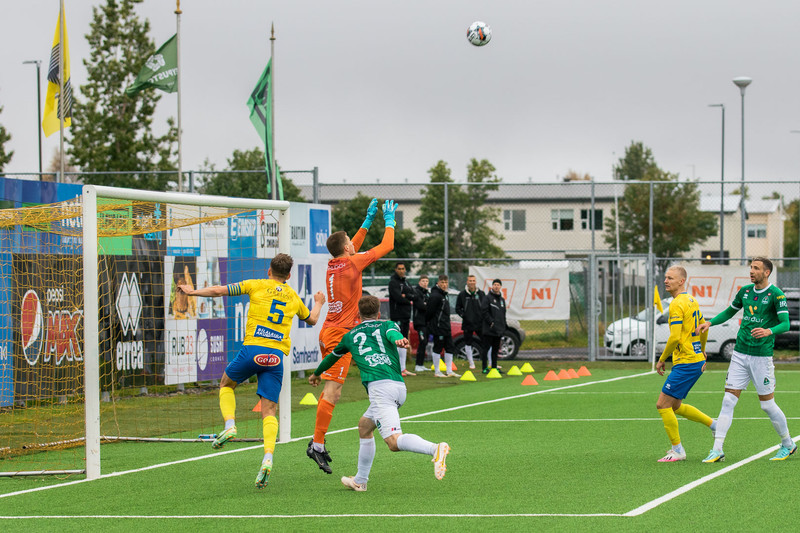 Ívar tók ekki í mál að fara af velli - „Pungurinn slapp svona mestmegnis"