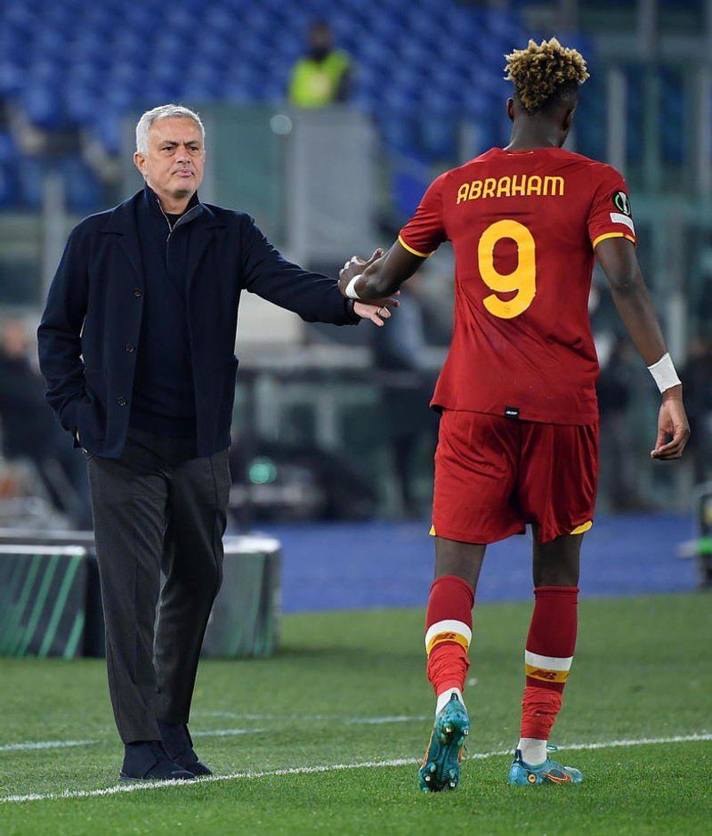 Abraham skoraði fyrra mark Roma