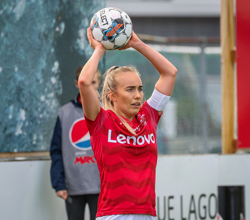 Myndaveisla: Naumt tap hjá Val gegn Slavia Prag