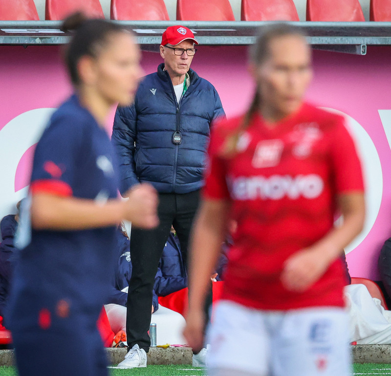 Myndaveisla: Naumt tap hjá Val gegn Slavia Prag