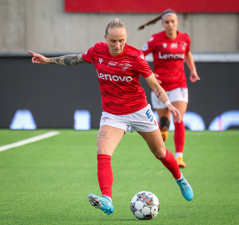 Myndaveisla: Naumt tap hjá Val gegn Slavia Prag