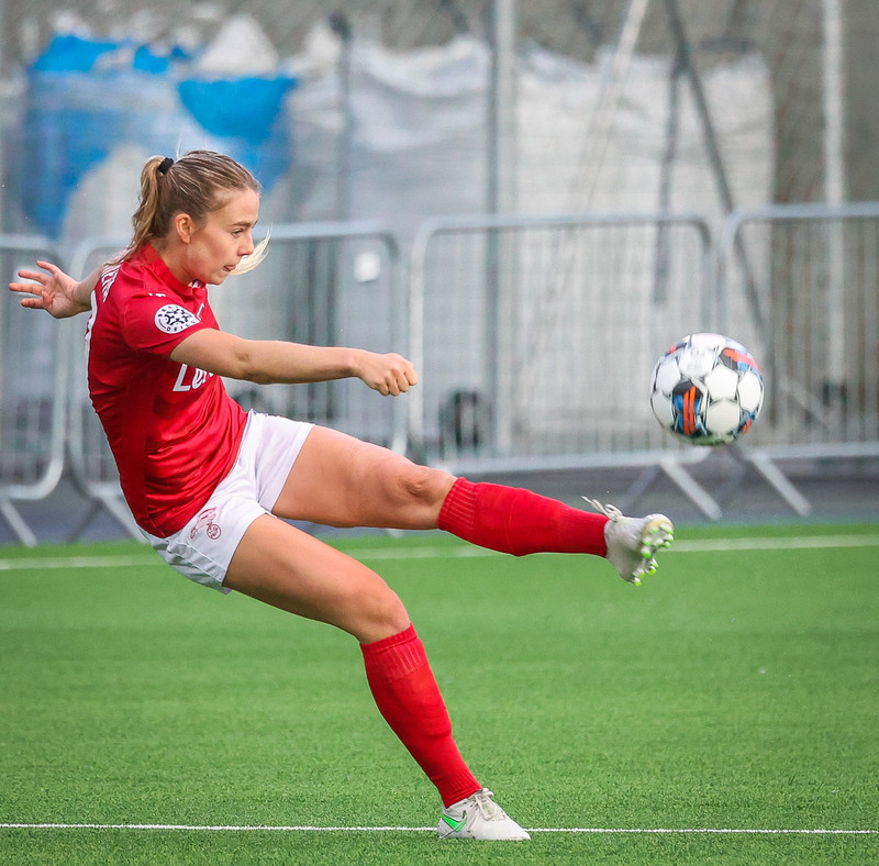 Myndaveisla: Naumt tap hjá Val gegn Slavia Prag