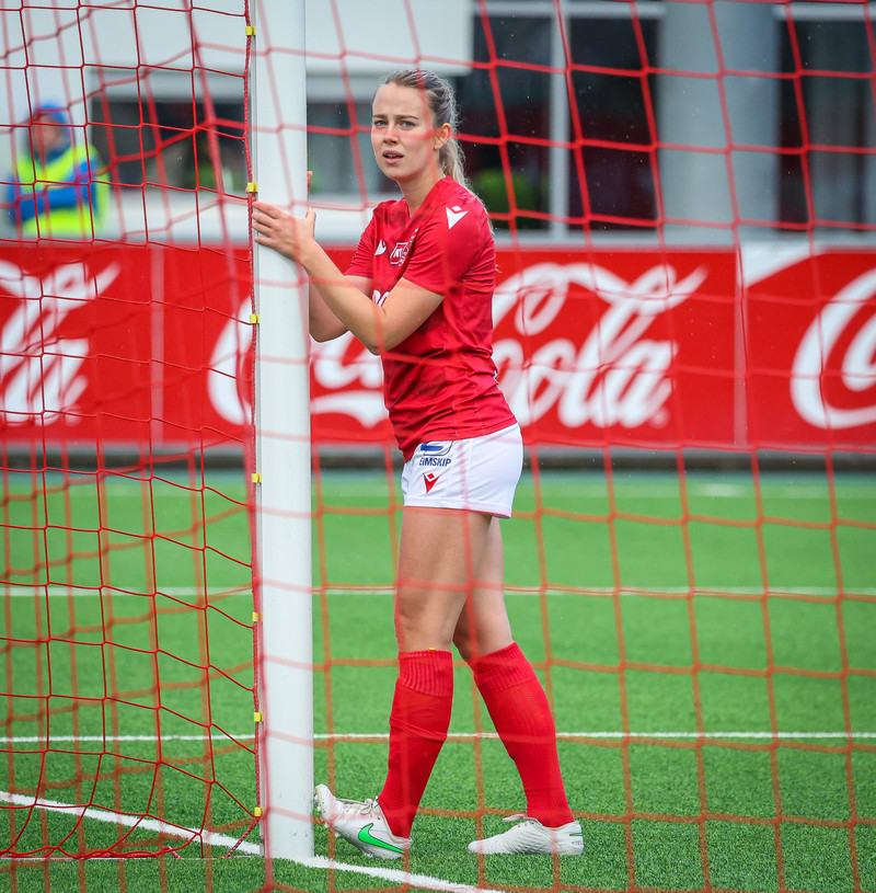 Myndaveisla: Naumt tap hjá Val gegn Slavia Prag