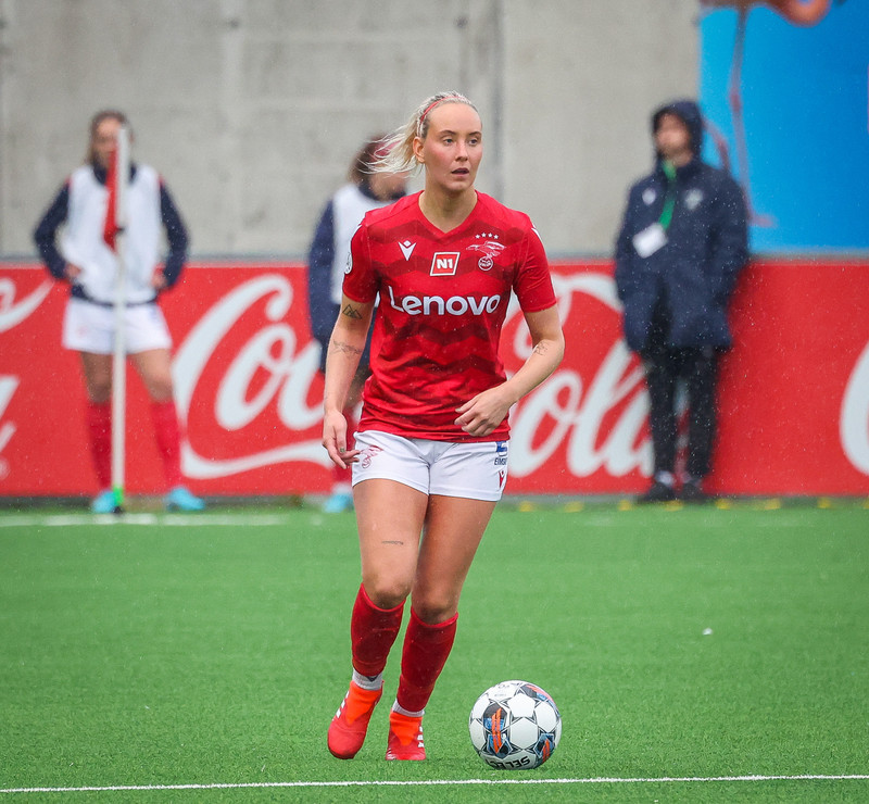 Myndaveisla: Naumt tap hjá Val gegn Slavia Prag
