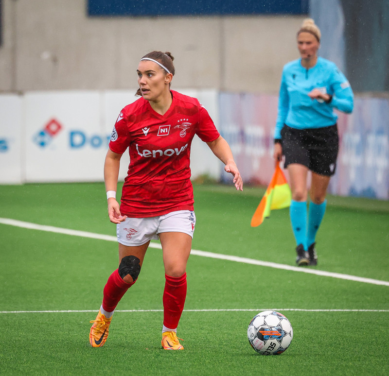 Myndaveisla: Naumt tap hjá Val gegn Slavia Prag