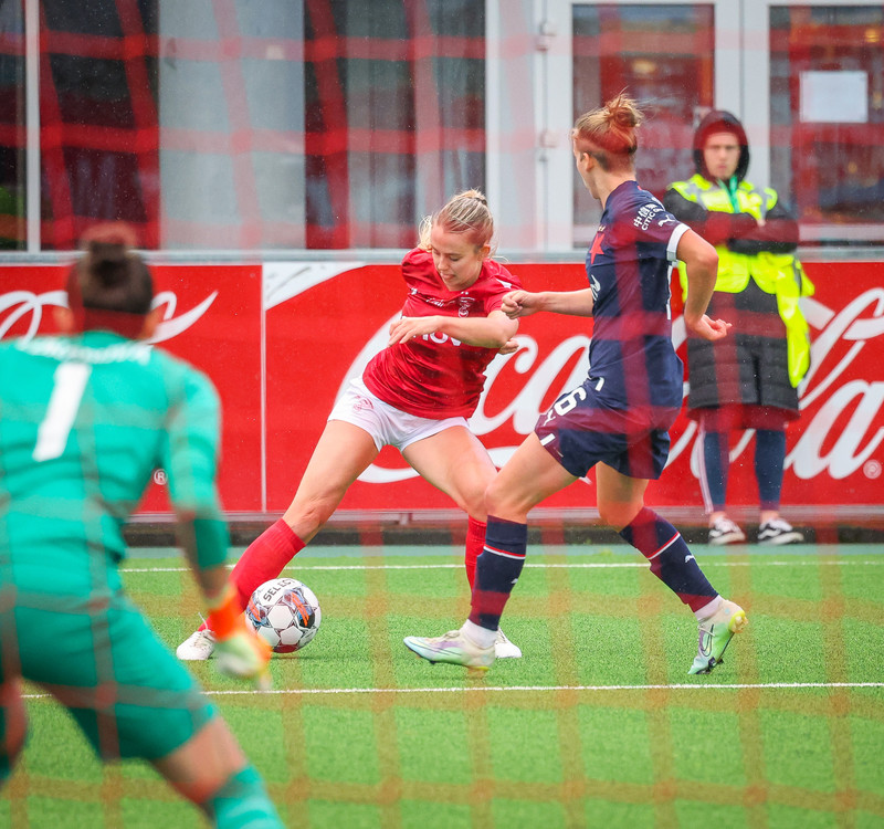 Myndaveisla: Naumt tap hjá Val gegn Slavia Prag