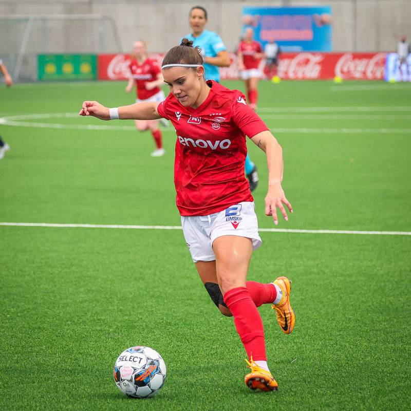 Myndaveisla: Naumt tap hjá Val gegn Slavia Prag