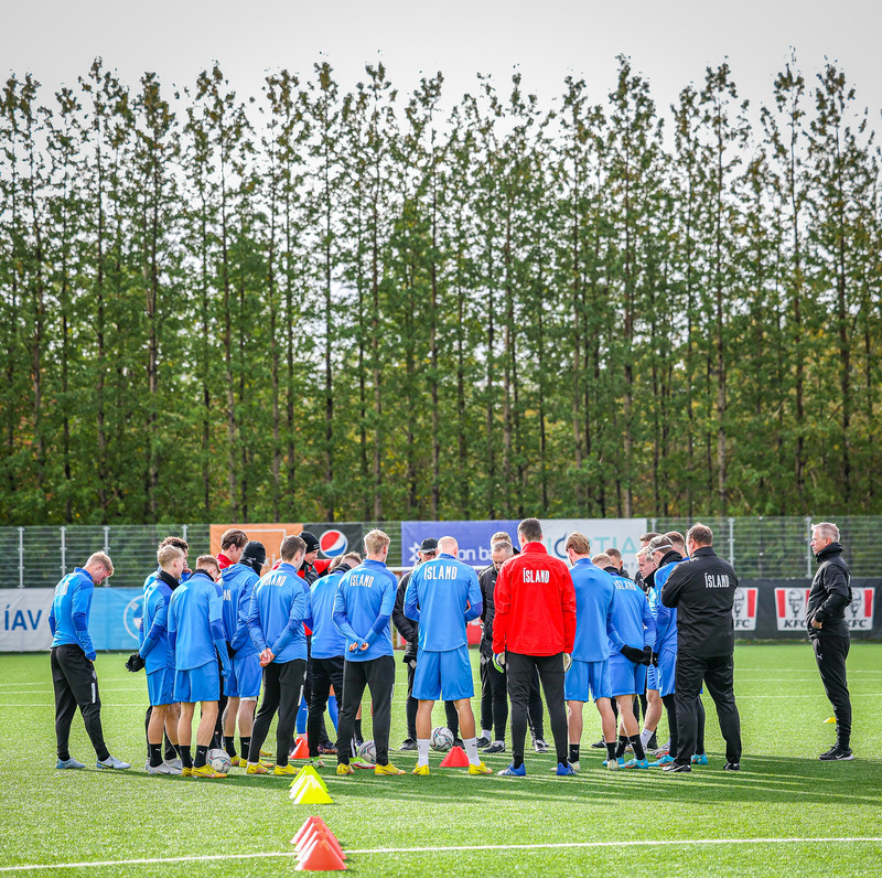 Allir hérna geta spilað leikina, það eru ellefu sem byrja og gera sitt og svo koma nýir inn og gera sitt