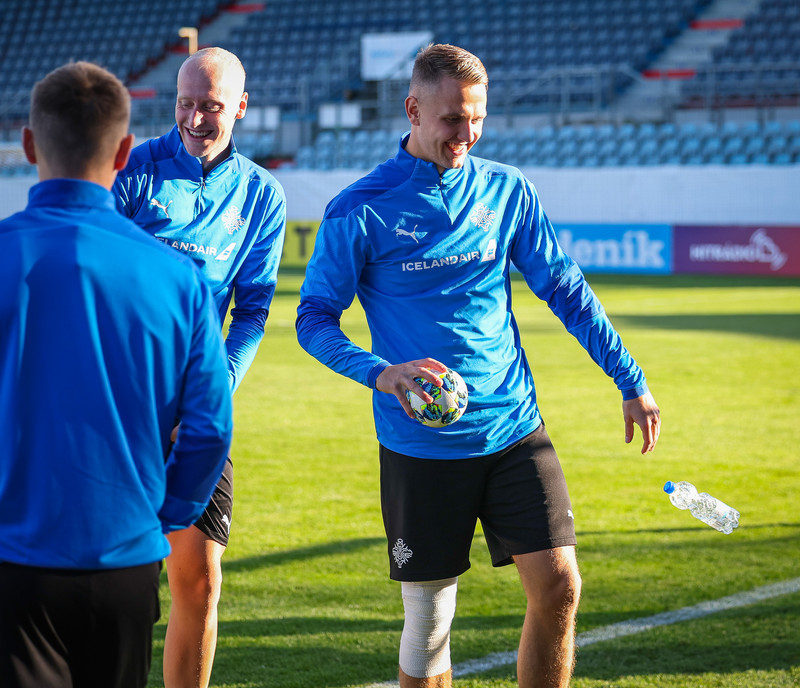 Myndir: U21 æfði í Ceské Budejovice í gær