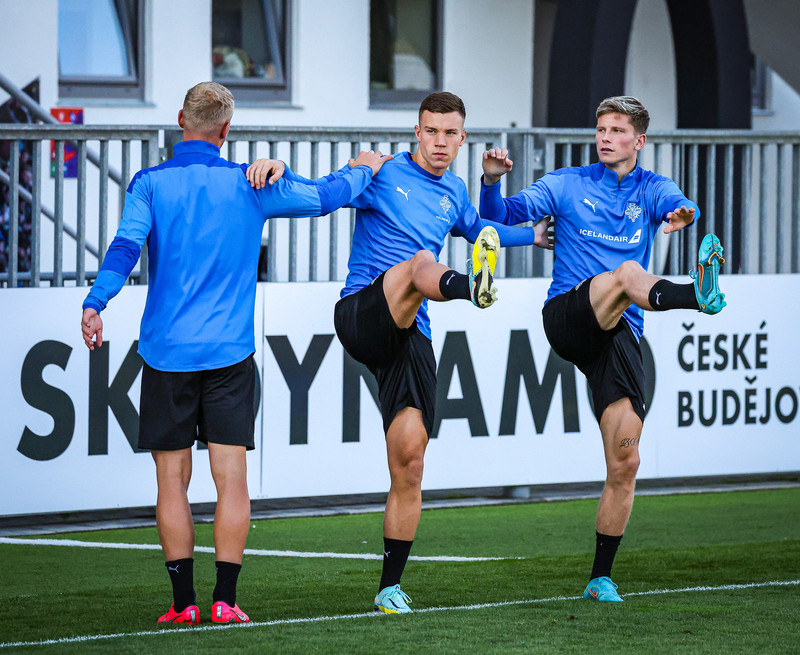 Myndir: U21 æfði í Ceské Budejovice í gær