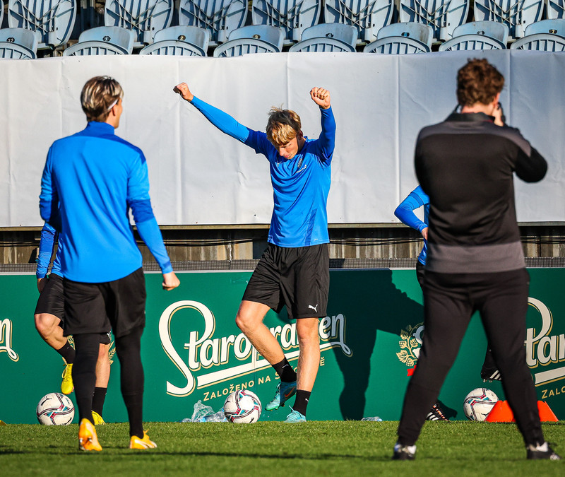 Myndir: U21 æfði í Ceské Budejovice í gær