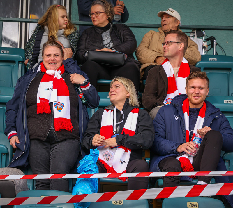 Myndaveisla frá markalausu jafntefli Vals í Prag