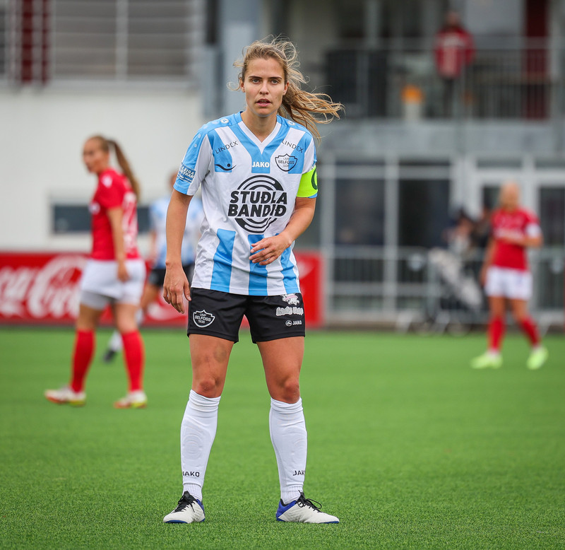 Myndaveisla: Valur fékk Íslandsmeistaraskjöldinn eftir jafntefli gegn Selfossi