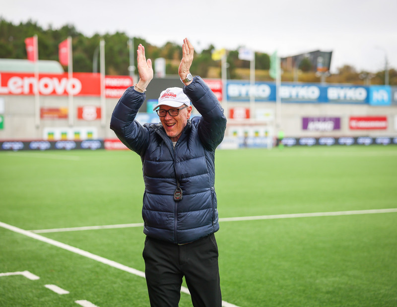 Myndaveisla: Valur fékk Íslandsmeistaraskjöldinn eftir jafntefli gegn Selfossi