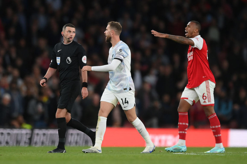 Henderson með kynþáttaníð í garð Gabriel?