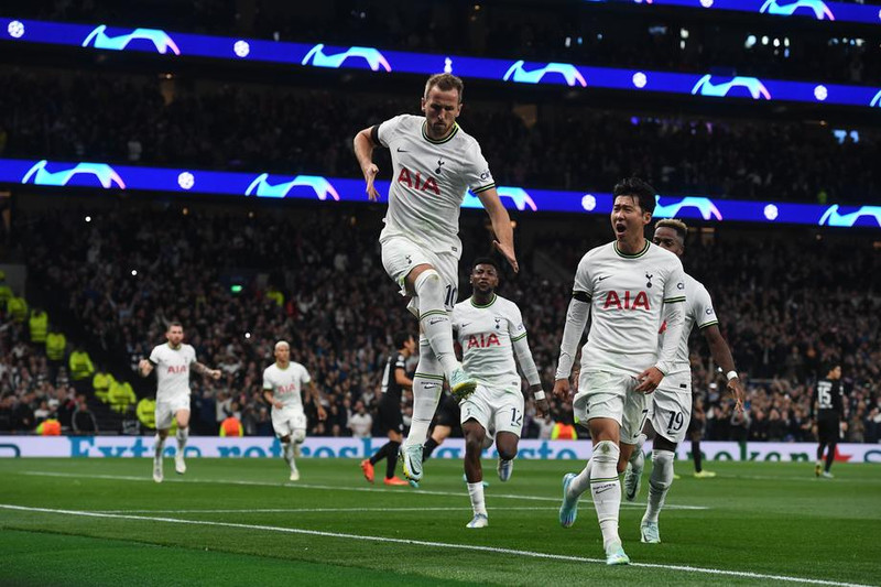 Harry Kane er á sínum stað í liði Tottenham