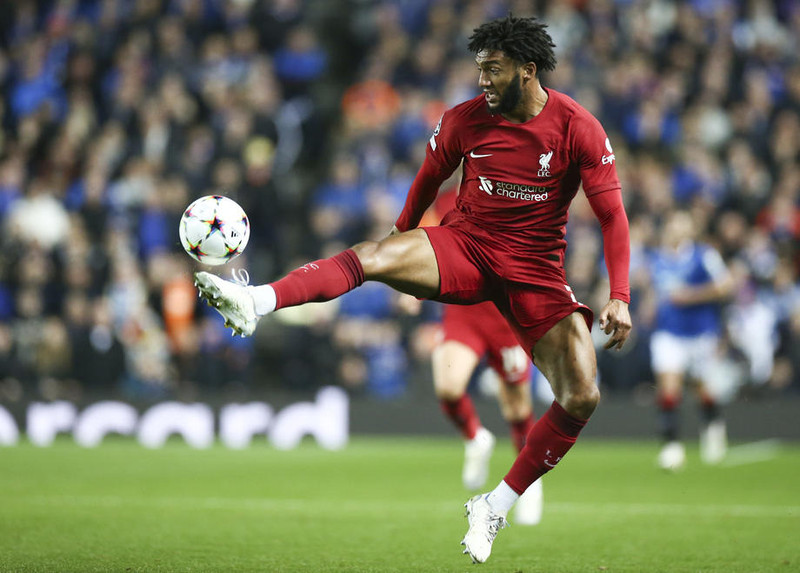 Byrjunarlið Villa og Liverpool: Buendía og Gomez koma inn