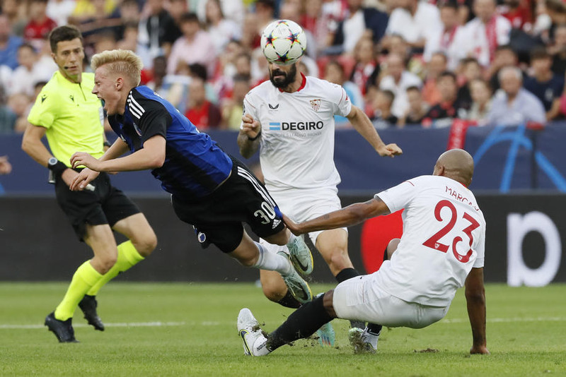 Hákon í leiknum gegn Sevilla