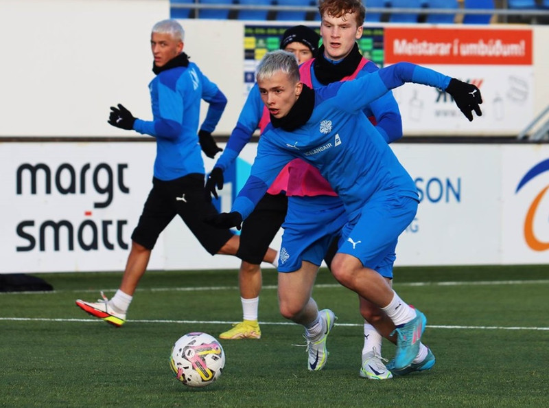 Frá æfingu U17 landsliðsins.